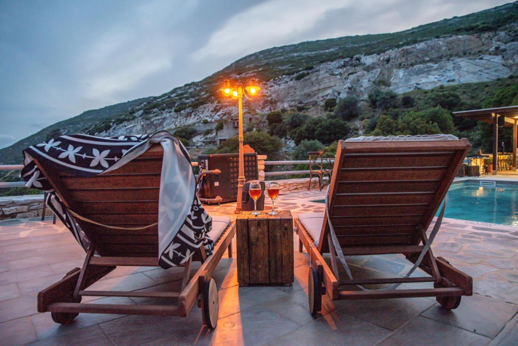 Elaiolithos - Luxury Villa Suites - Adults Only Khalkion Bagian luar foto