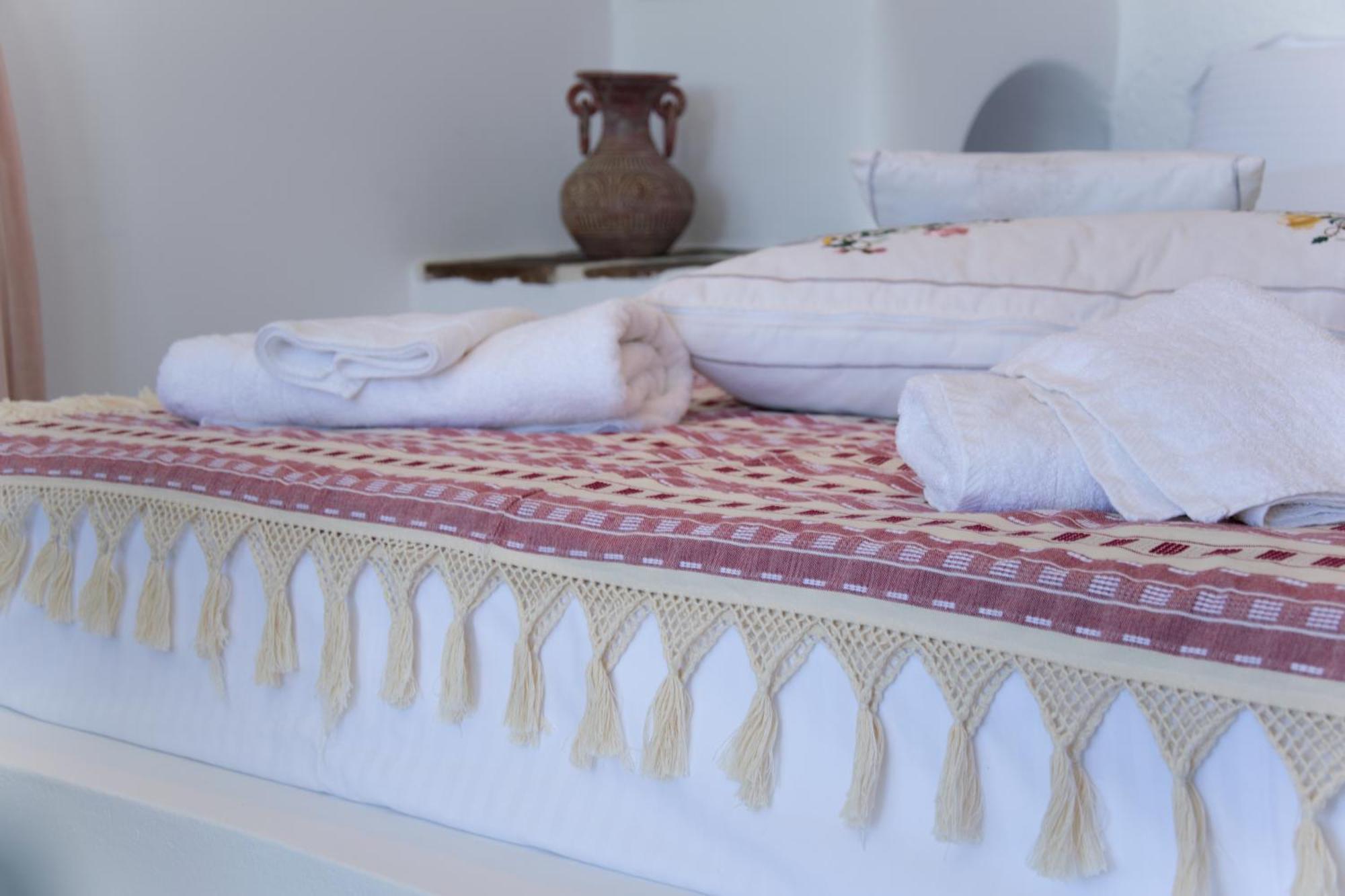 Elaiolithos - Luxury Villa Suites - Adults Only Khalkion Bagian luar foto