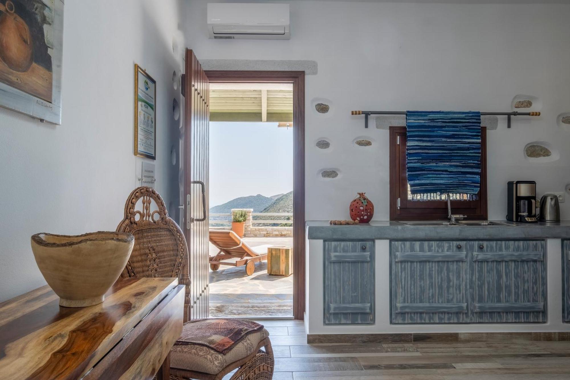 Elaiolithos - Luxury Villa Suites - Adults Only Khalkion Bagian luar foto